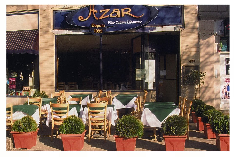 Azar	